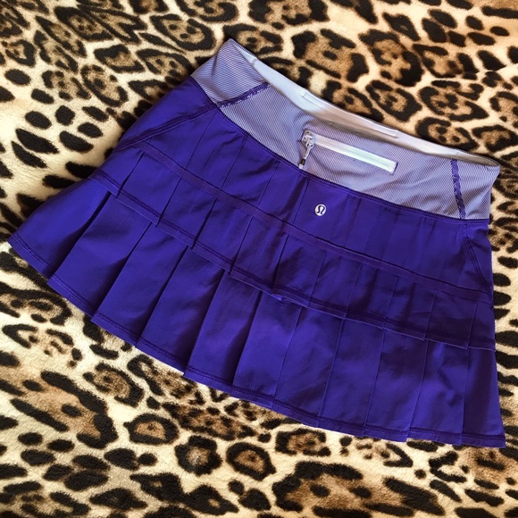 Lululemon Run Pace Setter Skirt/Shorts Bruised Berry Wee Stripe Women’s SZ 4 R - Picture 2 of 15